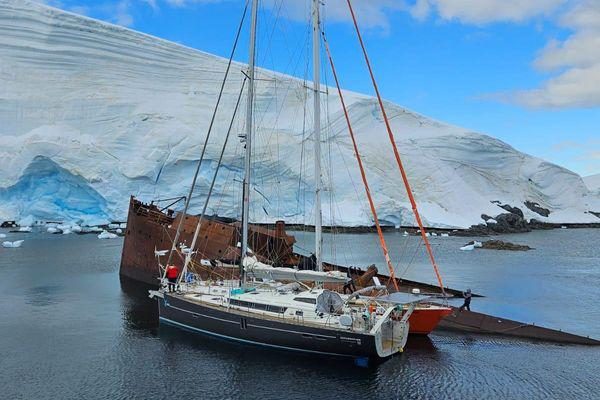 Garcia Exploration 52 en Antarctique